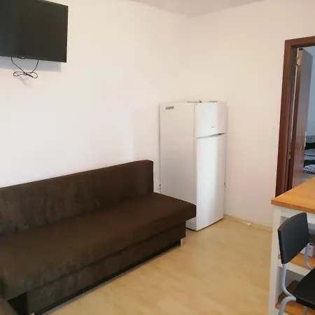 алекса Apartment *
