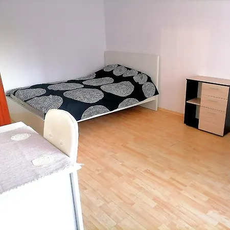алекса Apartment *